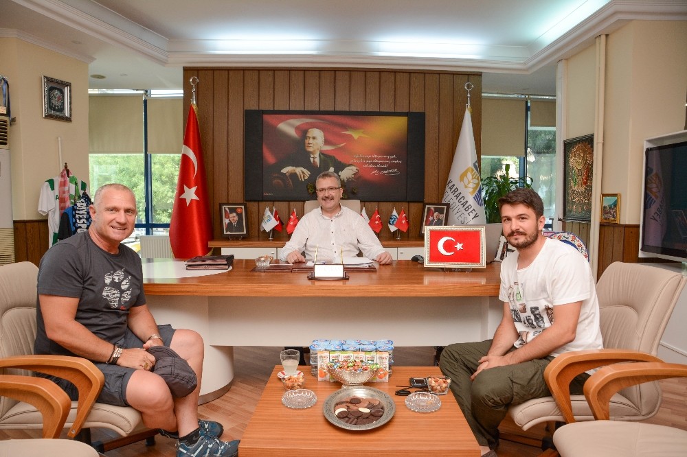 İslamoğlu, Karacabeyin Güzelliklerini Kayıt Altına Aldı