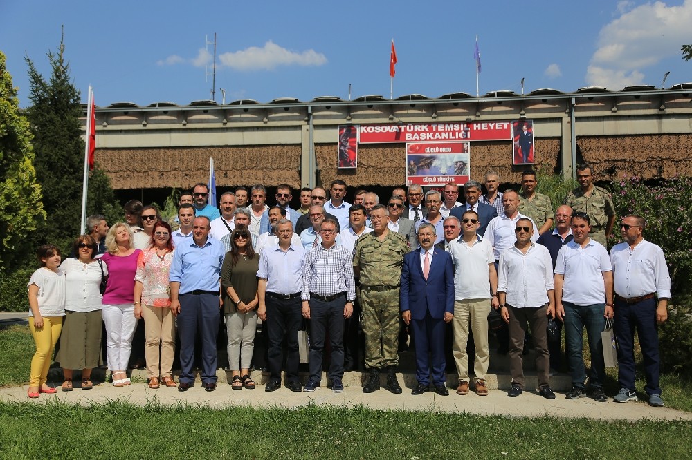 Kosovada ‘Milli İrade Yürüyüşü