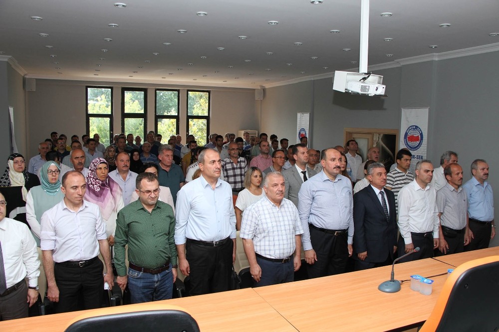 Toç Bir-Sen Bursa 10 Nolu Şubesi 15 Temmuz Şehitlerini Andı