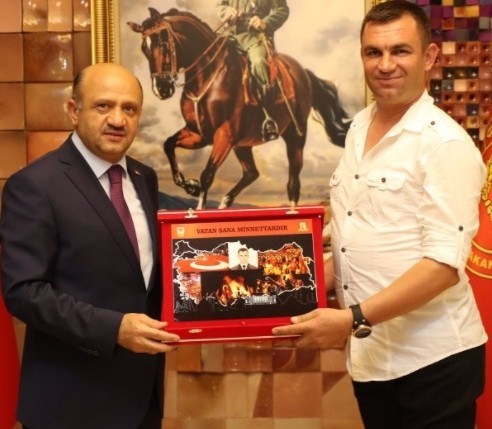 Yenişehirli Gaziye Büyük Onur