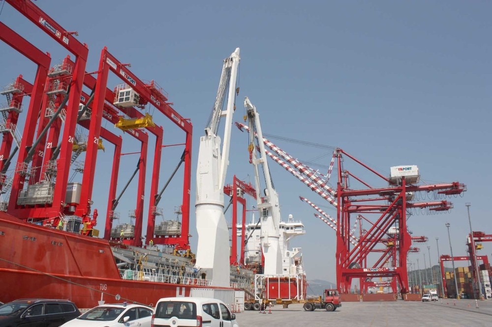 Yılport Yatırıma Doymuyor