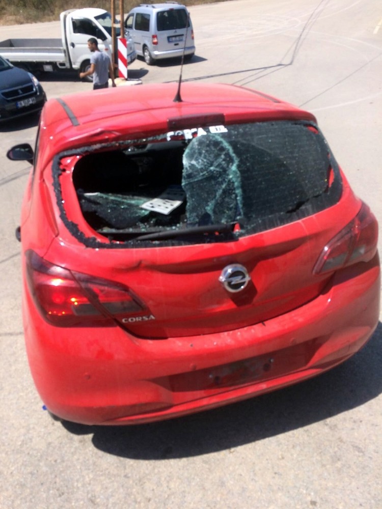 Bisiklet Sürücüsü Kanlar İçinde Yerde Kaldı