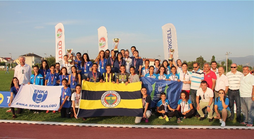 Büyükşehirin Yıldızları Türkiye Üçüncüsü