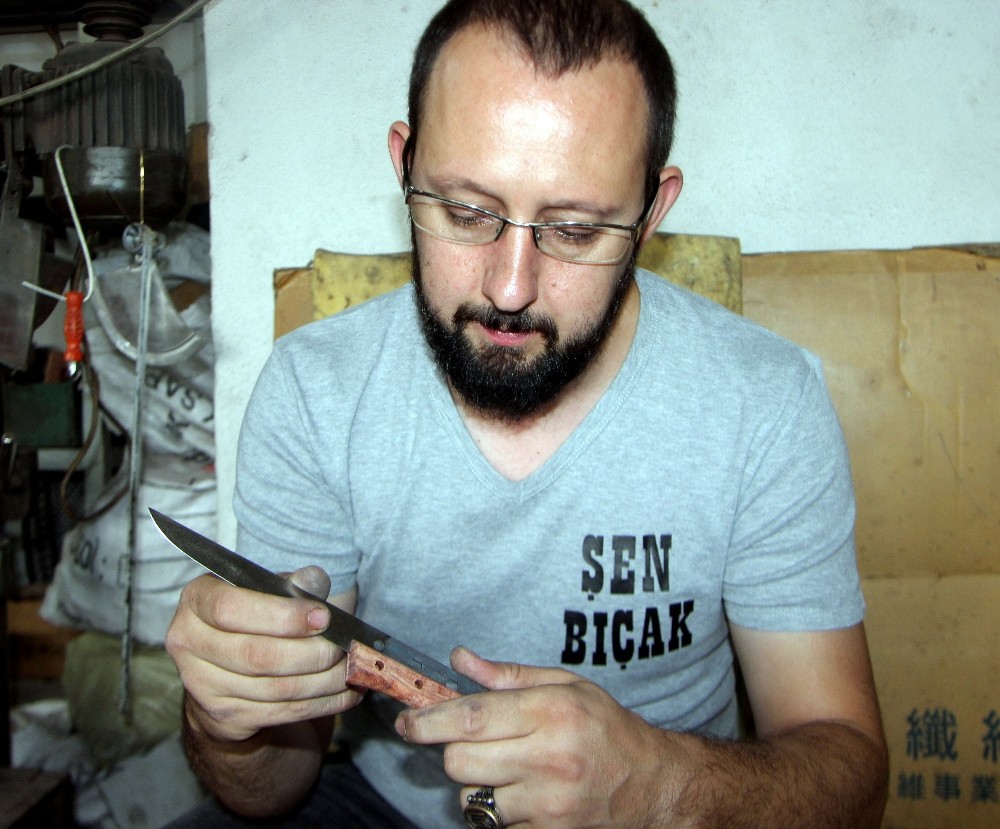 Dünyaca Ünlü Bıçaklar Kurban Öncesi Yok Satıyor