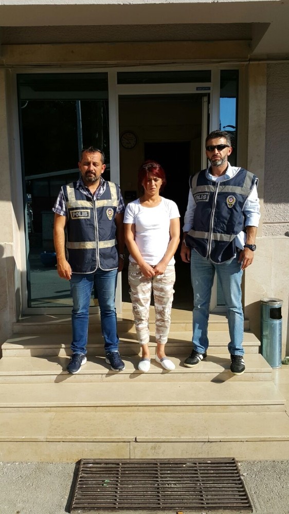 Eski Komşusunu En Mutlu Gününde Soydu