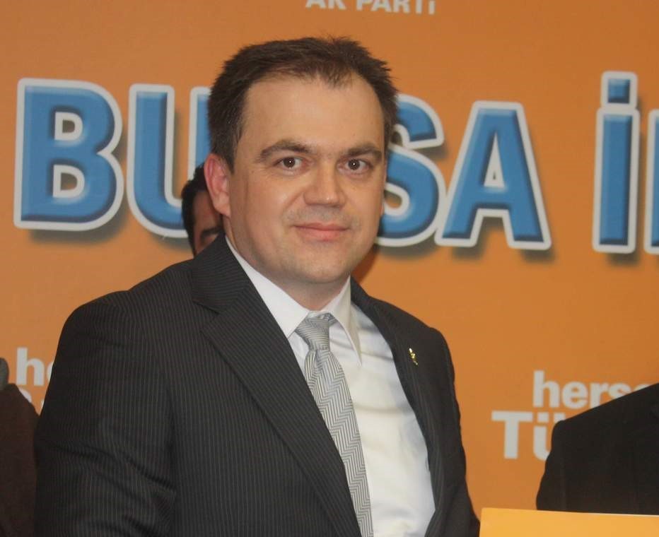 Eski Vekil Matlıdan Ak Parti İl Başkanlığı Açıklaması