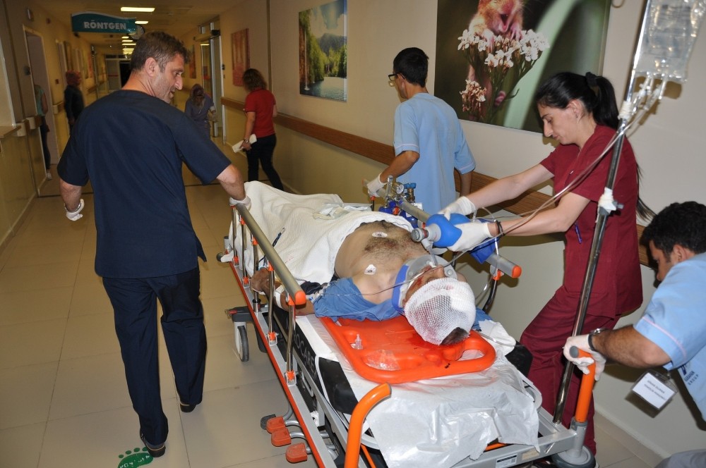 Fabrika Bekçisine Çarpan Motosiklet Sürücüsü Hayatını Kaybetti