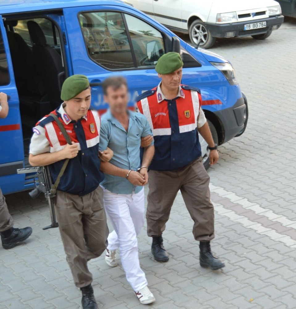 Kurbanlıkların Parasını Ödemeden Kaçmaya Kalktı