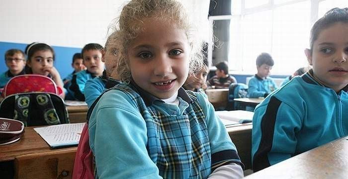 Milli Eğitimin Kararı Misafir Statüsünde Bulunup Herhangi Bir Kaydı Bulunmayan Koruma Altındaki Suriyeli Çocukları Kapsayacak