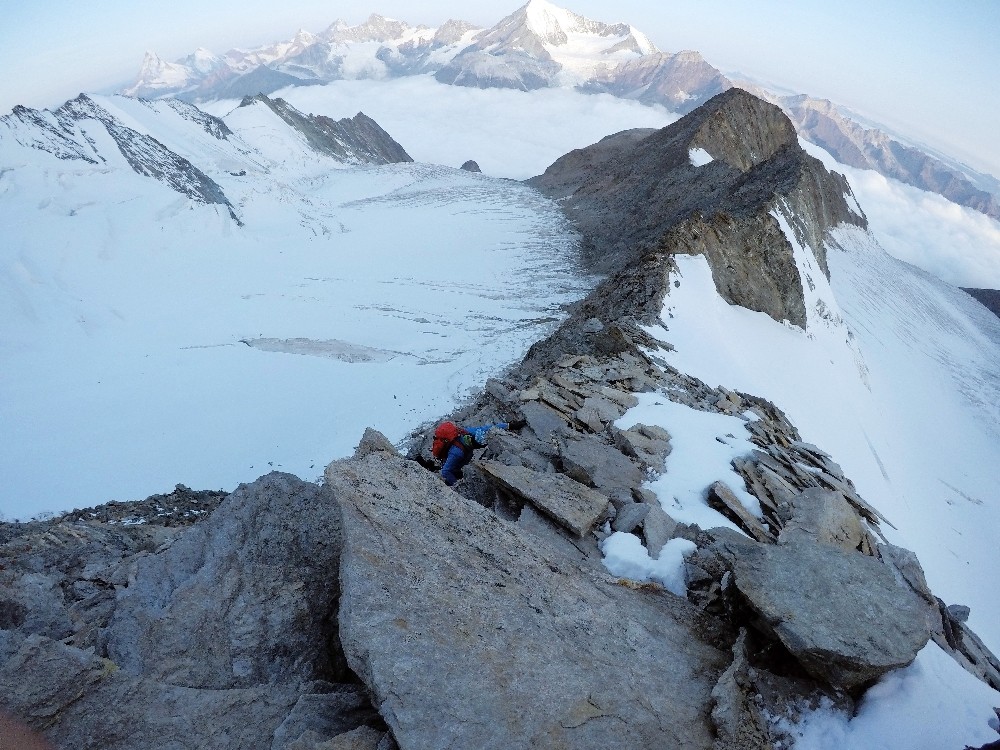 Türk Dağcılar İsviçrenin Zirvesine Tırmandı