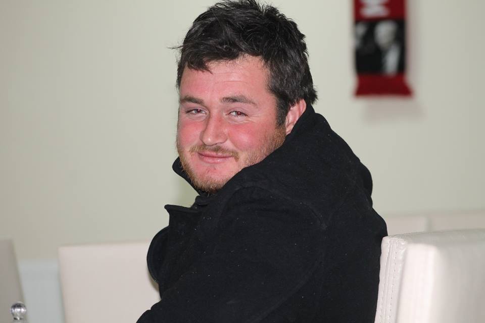 Yardım Etmek İsterken 4Üncü Kattan Düştü