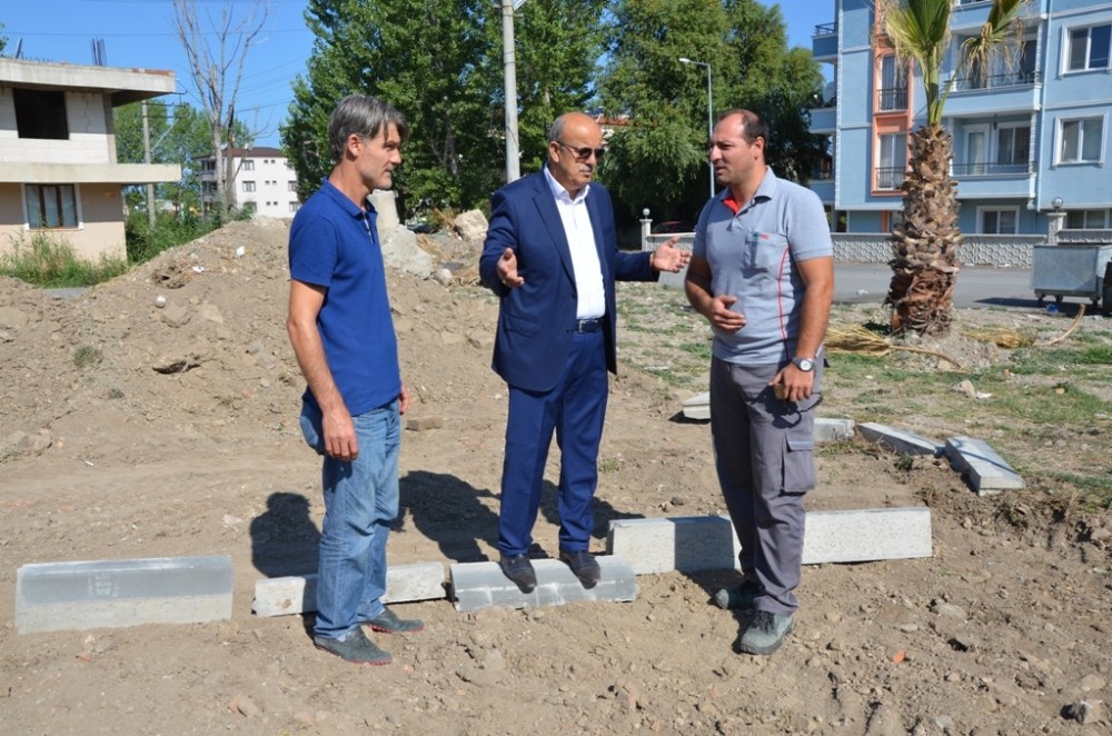 Yeşil Alanlarda Bayram Mesaisi