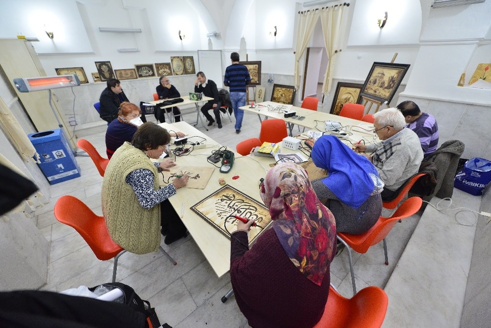Yıl-Mek Yeni Öğrencilerini Bekliyor