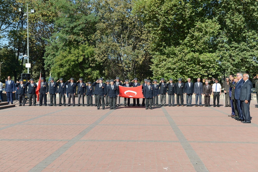 GAZİLER GÜNÜ COŞKUYA KUTLANDI