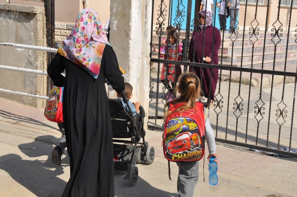 7 Yıldır Saçına Makas Değmedi