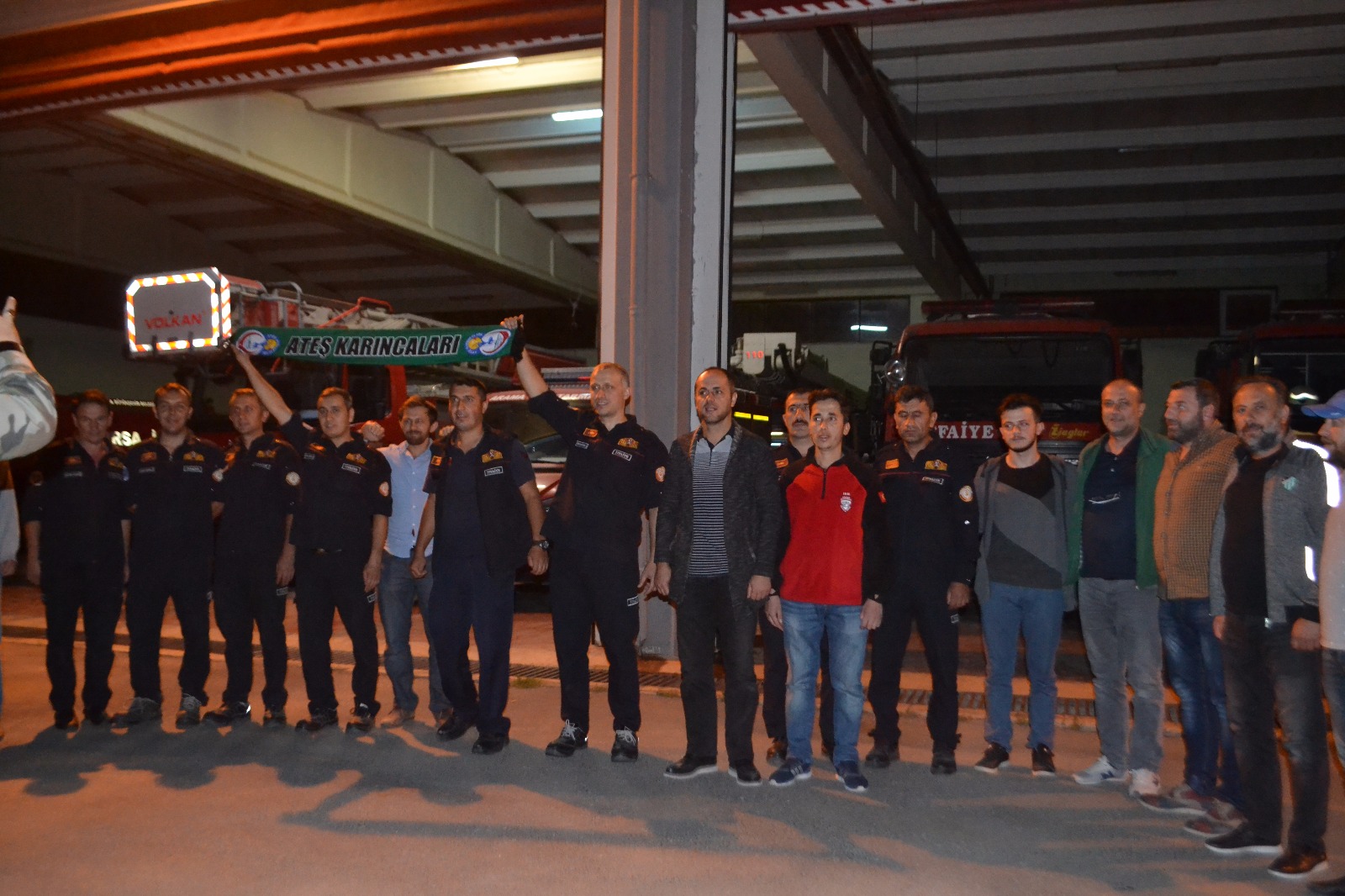 ATEŞ KARINCALARINDAN  İTFAİYE TEŞKİLATINA ZİYARET