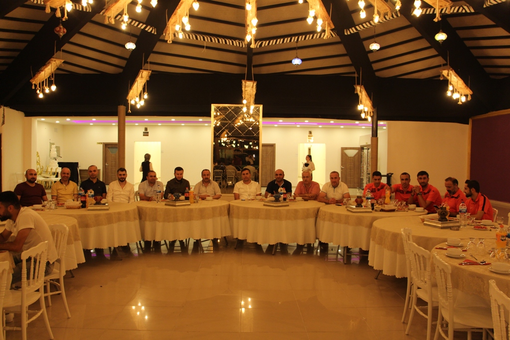 GENÇLERGüCüSPOR  BERABERLiK YEMEĞiNDE BULUŞTU