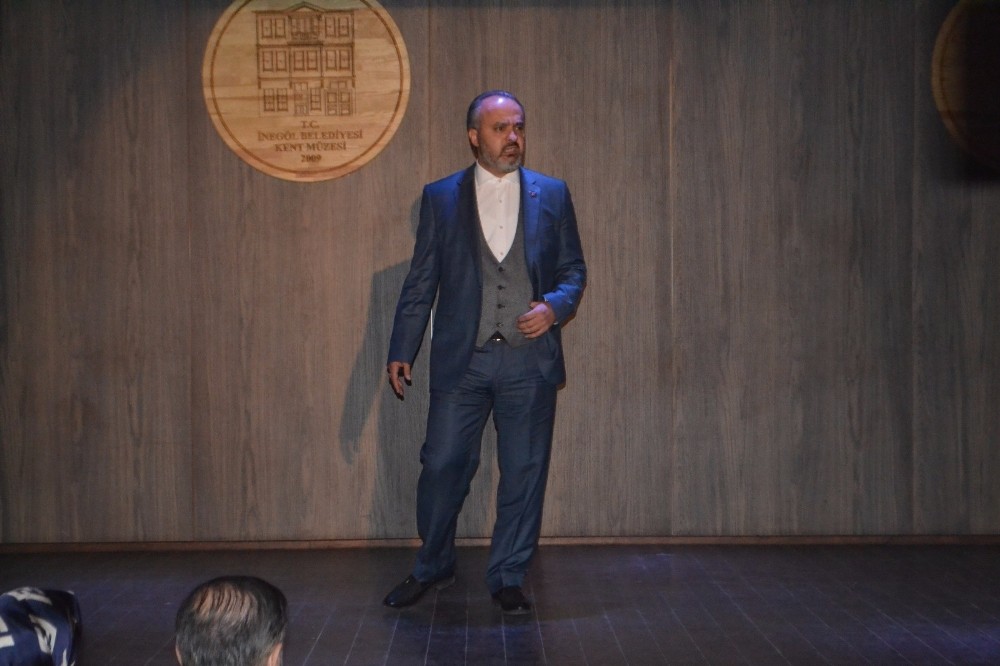 Aktaş Performansı İle İzleyenleri Mest Etti