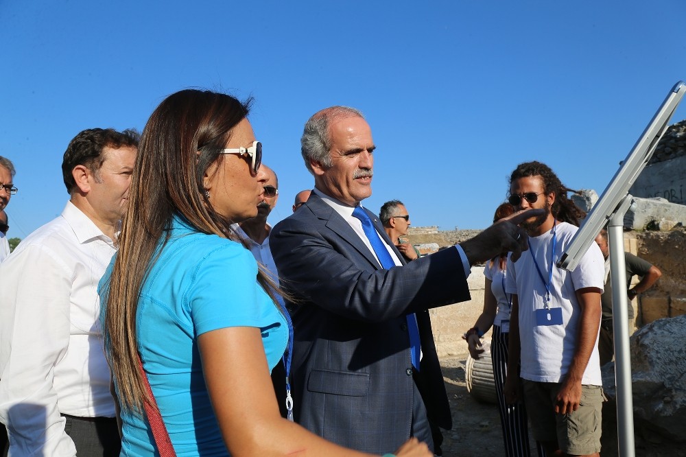 Antik Tiyatro Eski Kimliğine Kavuşuyor