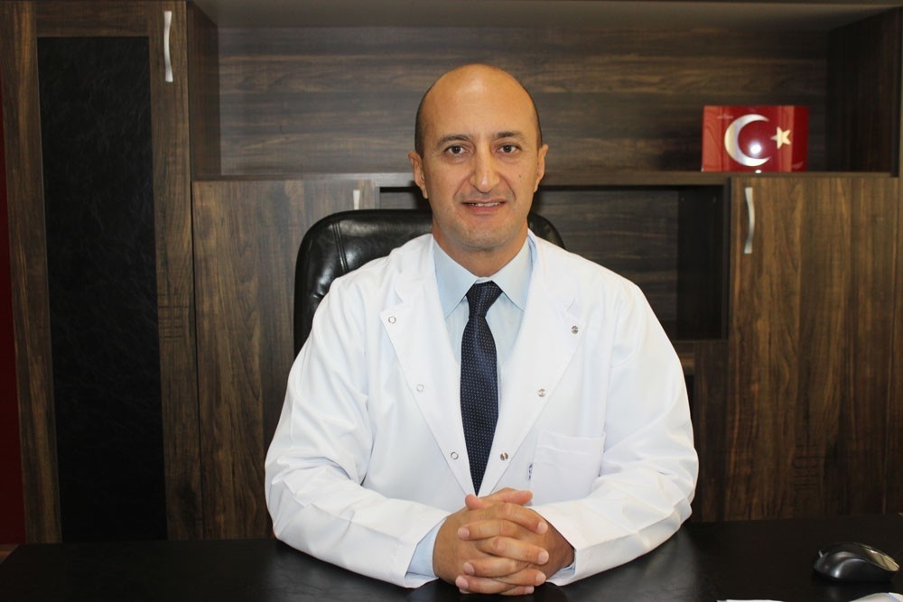 Bu Hastanede Yatalak Hastalara Nasıl Bakılacağı Yakınlarına Öğretiliyor