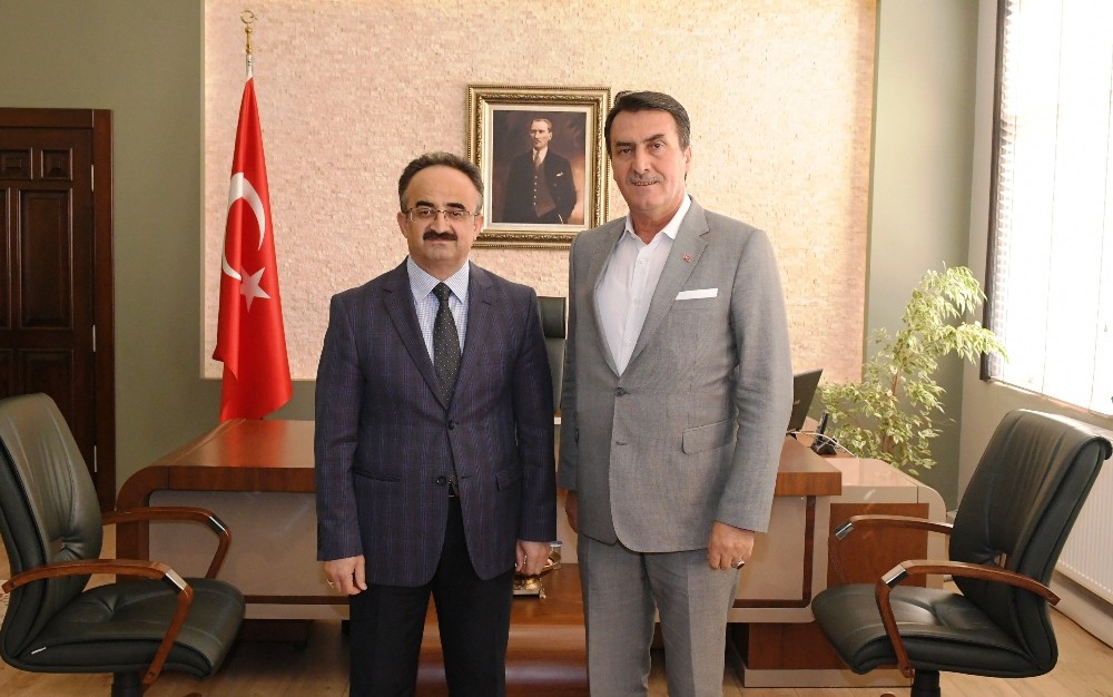 Dündardan Kaymakam Orhana Ziyaret