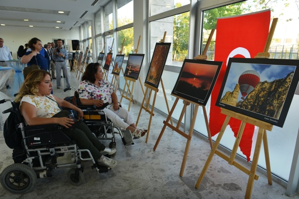 Hayatı Fotoğraflara Yansıttılar