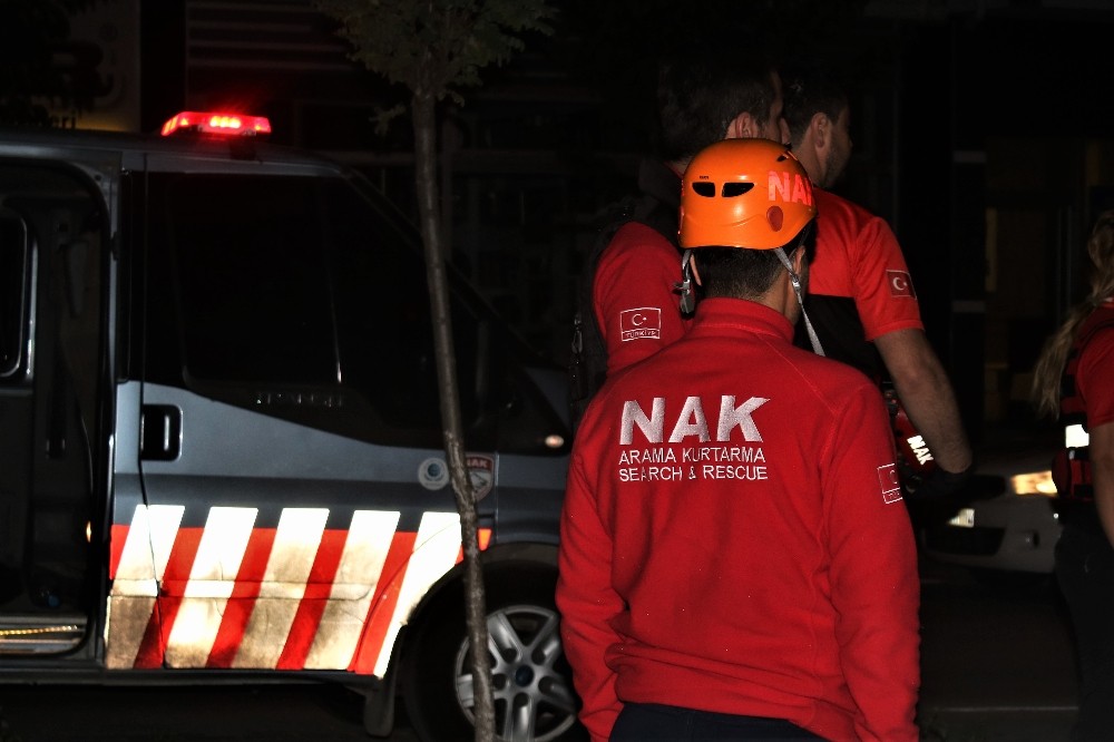 Kaybolan Yaşlı Adam Güvenlik Kamerası Görüntüleri Sayesinde Bulundu