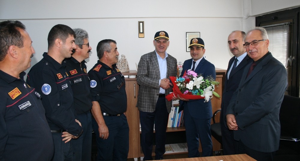 Şahinden İtfaiyecilere Ziyaret