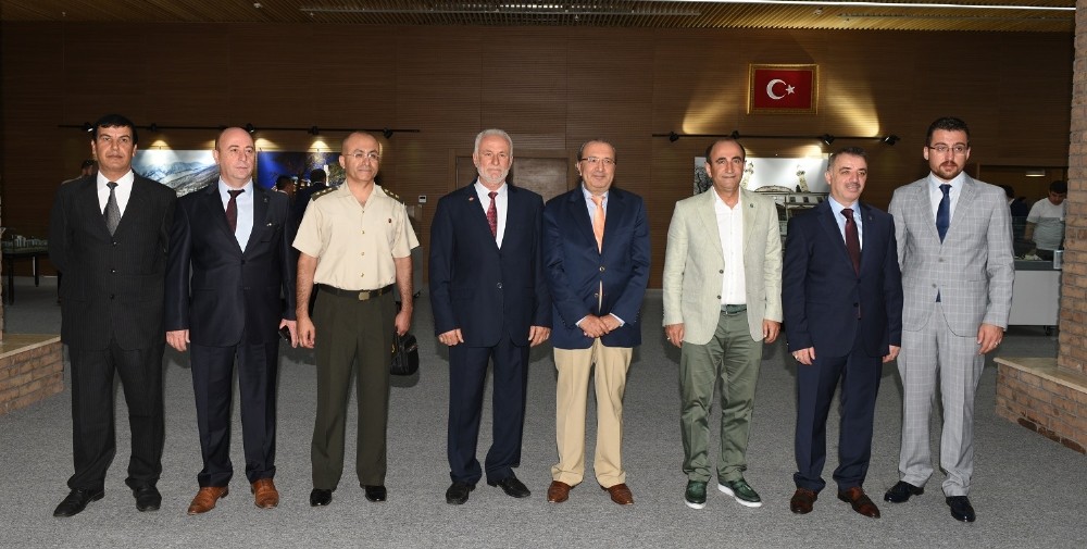 Yıldırım Ailesi Bayramlaştı