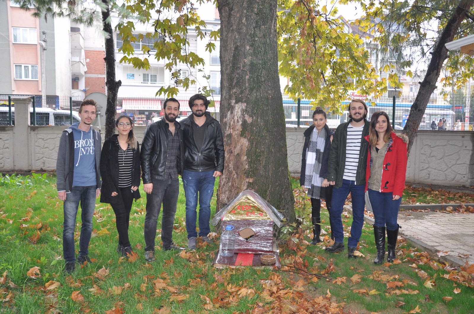 ÜNİVERSİTELİLERDEN  SOSYAL SORUMLULUK PROJESİ