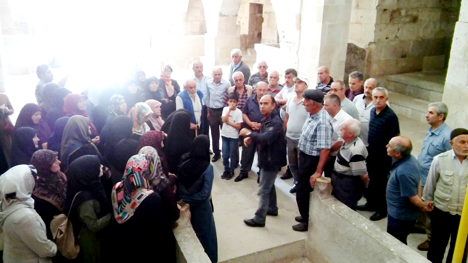 ÇiNiLi’DEN TARiHE YOLCULUK