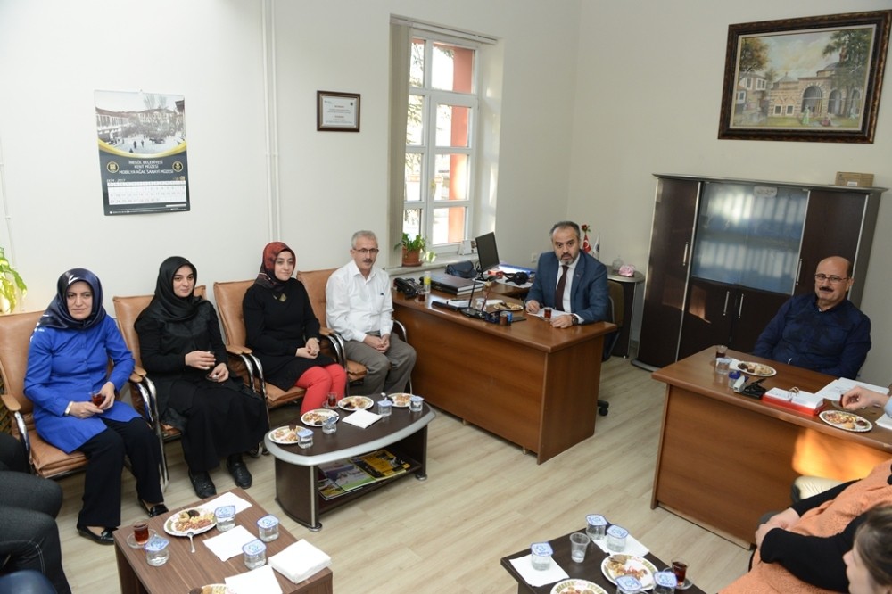 Aktaş Belediye Personeliyle Bir Araya Geldi