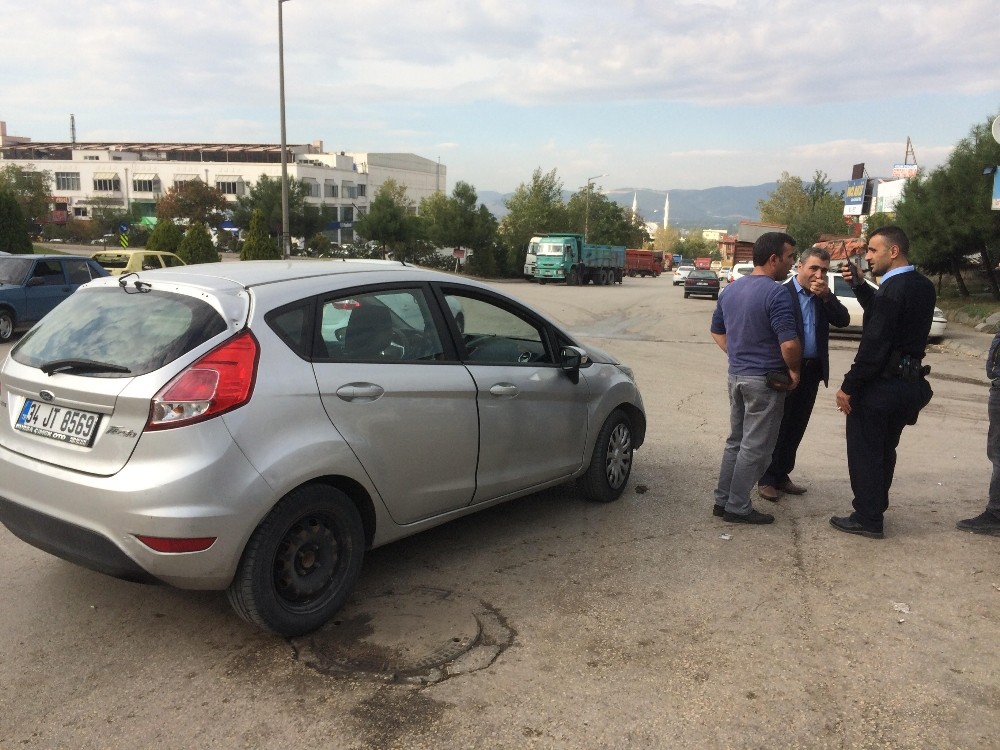 Aracını Stop Etmeden Park Edince Hayatının Şokunu Yaşadı