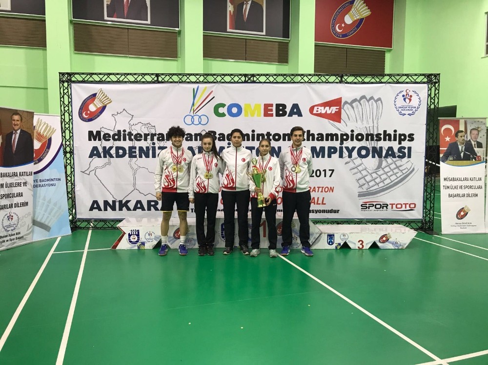 Badminton Akdeniz Şampiyonasında Osmangazi Rüzgarı
