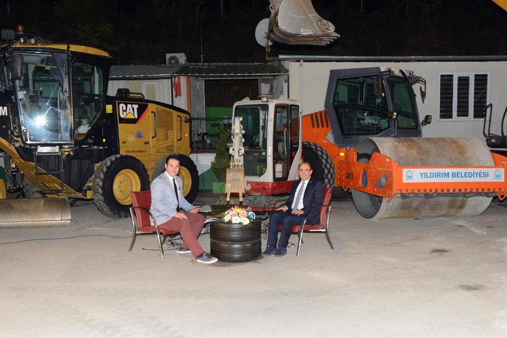 Belediye Başkanından Sosyal Medyada Canlı Yayınla Halk Günü