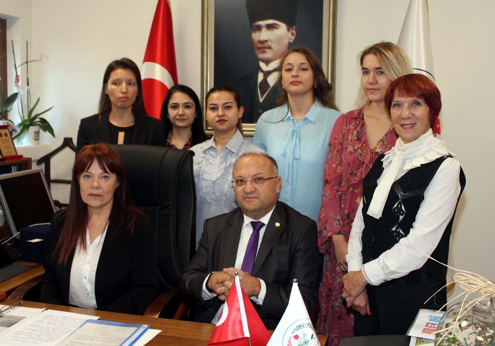 Bursada Hayvanları Koruma Günü Kutlandı