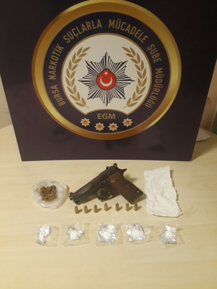 Bursada Uyuşturucu Operasyonu: 9 Gözaltı