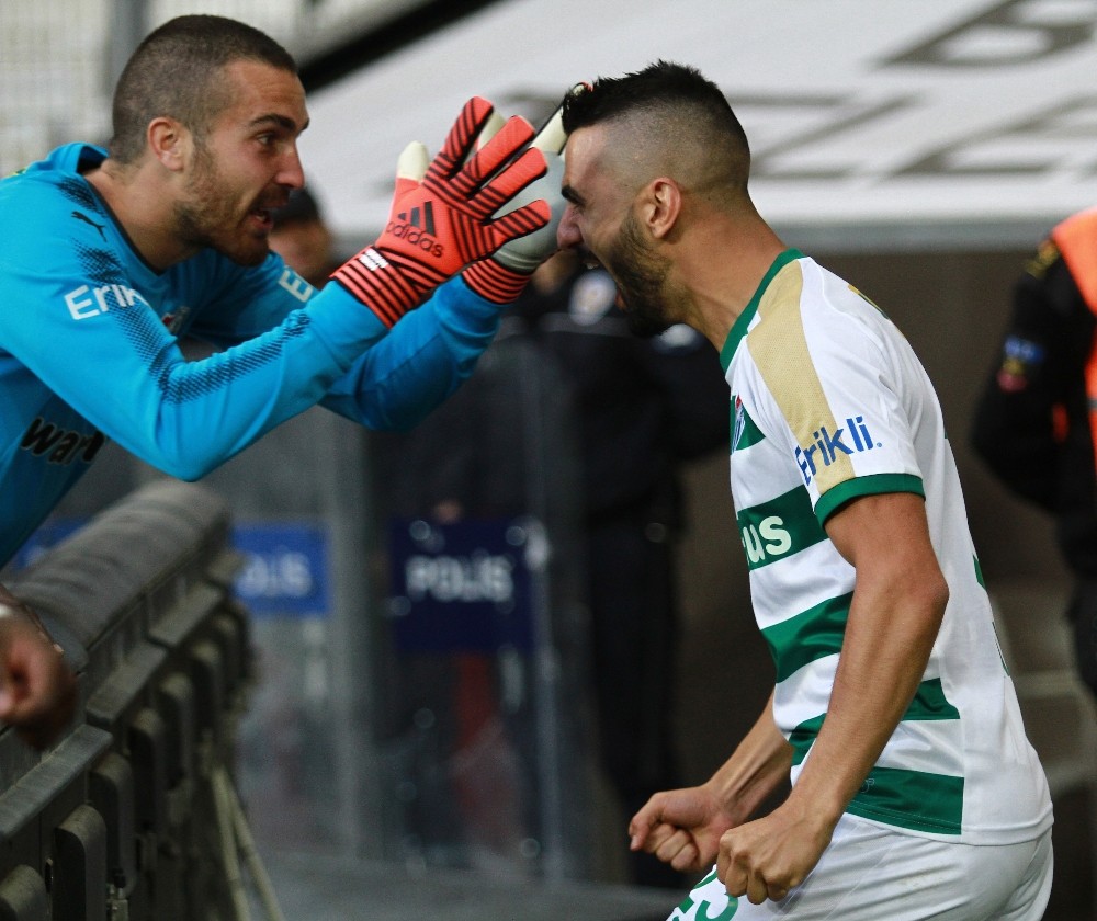 Bursasporda Şampiyonluktan Sonra Bir İlk