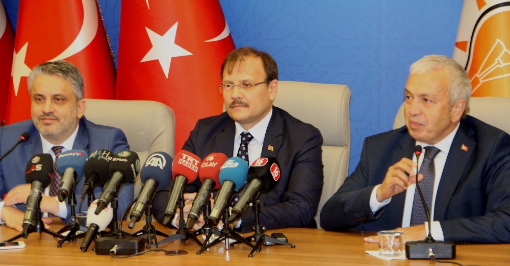 Çavuşoğlu: Ana Muhalefet Demokrasilerin Vazgeçilmezidir