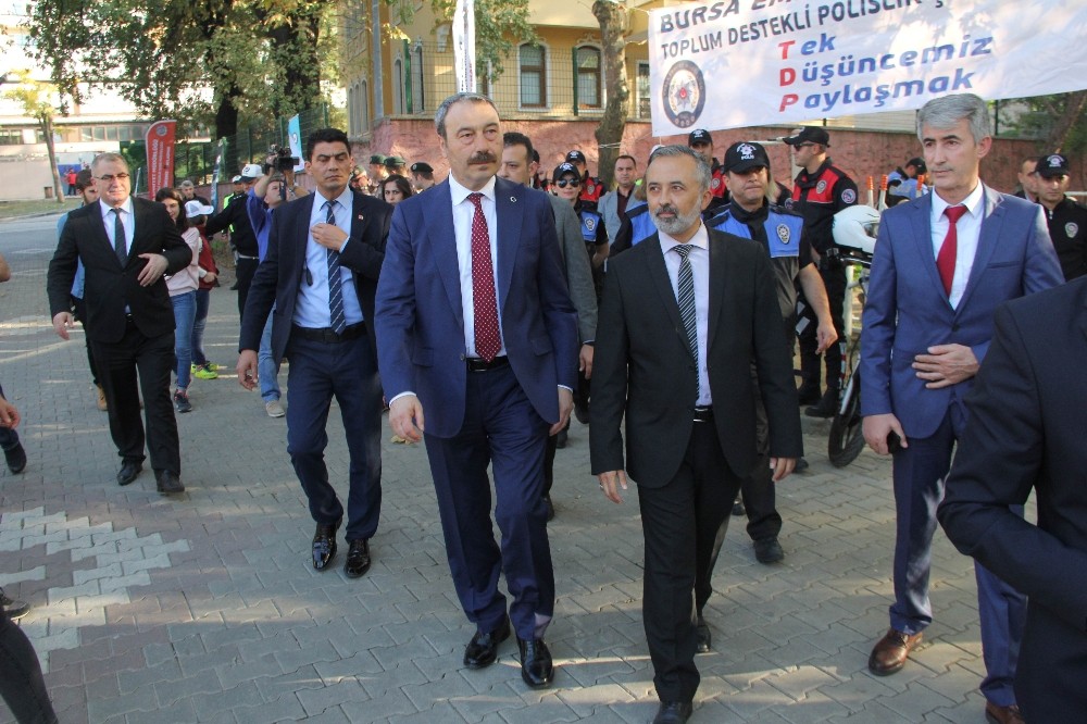 Emniyet Müdürü Aktan Sevgi Evlerine Ziyaret