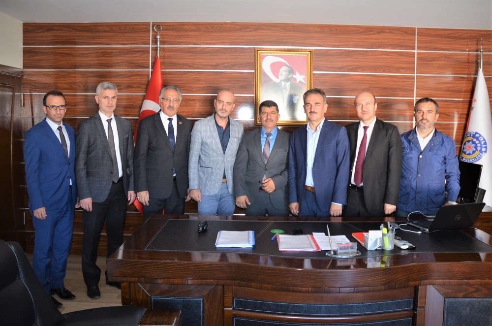 Gemlik Belediye Başkanı Yılmazdan Emniye Müdürü Yüceye Ziyaret