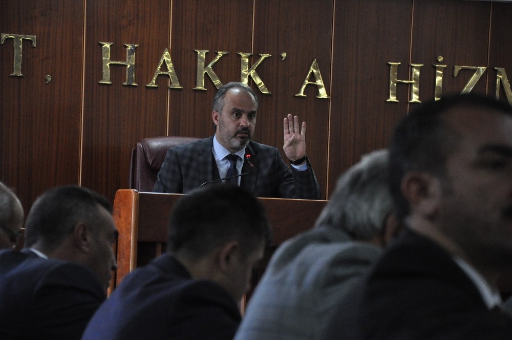 İnegöl Belediyesi Halktan Asfalt Parası Almayacak