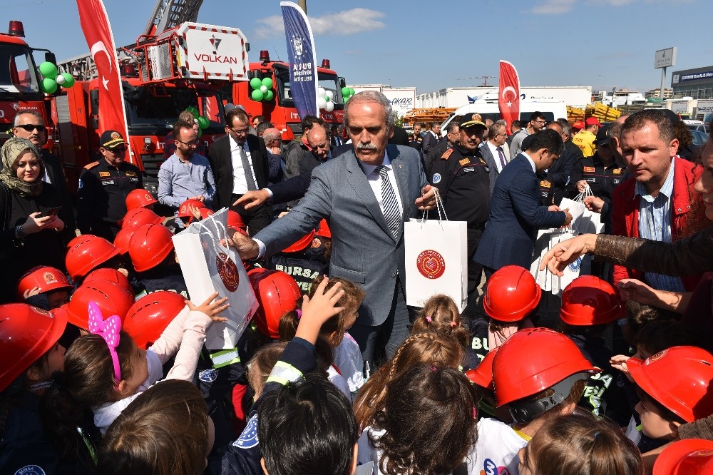 İtfaiye Yeni Araçlarla Güç Kazandı