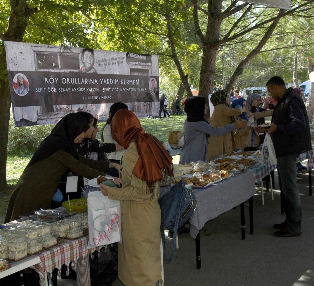 Kermesin Geliri Güneydoğulu Öğrenciler İçin Kitap Olacak