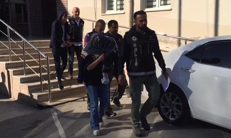 Kucağında Bebeğiyle Adliyeye Sevk Edilen Kadın Tutuklandı