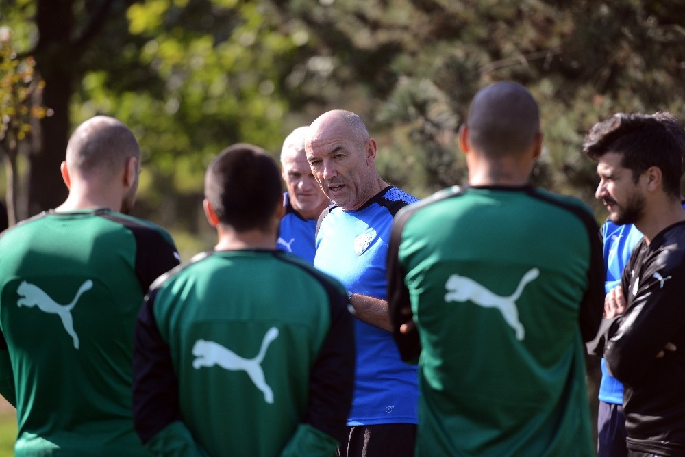 Le Guen: Konuşarak Sorunları Çözmeye Çalışacağız