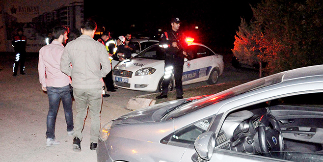 TRAFiK VE ASAYiŞ UYGULAMALARI HIZ KESMEDEN DEVAM EDiYOR