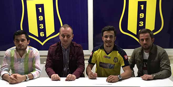 GENÇ OYUNCU DOĞANSPOR’DA.