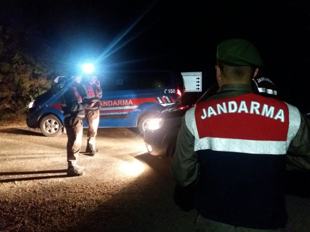 Meslekten İhraç Edilen Polis Yol Kontrolünde Yakalandı