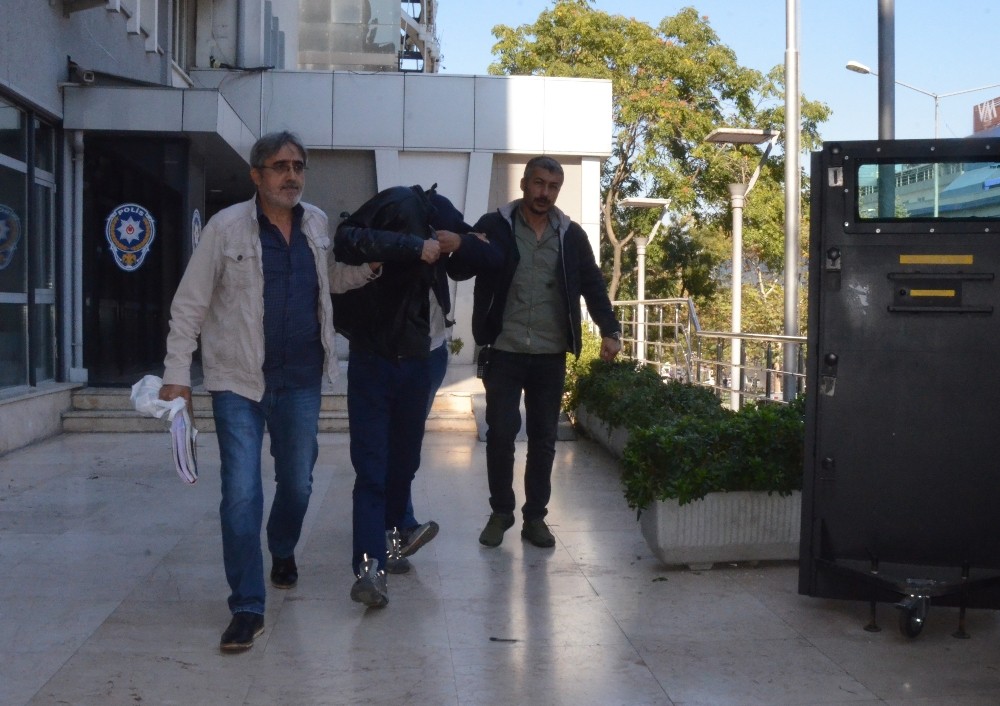 Okullara Dadanan Hırsızlar Yakayı Ele Verdi